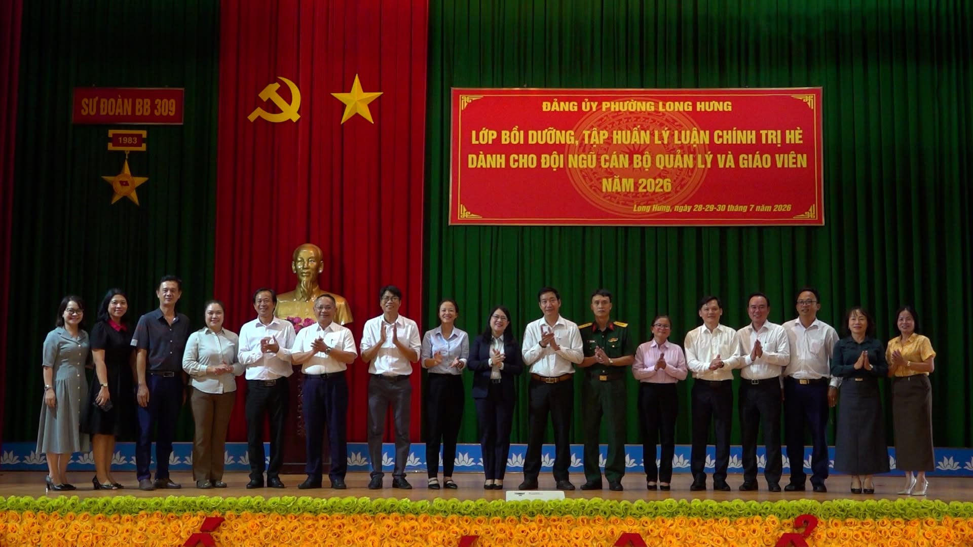 Đảng ủy phường Long Hưng bế giảng lớp bồi dưỡng, tập huấn chính trị hè năm 2026